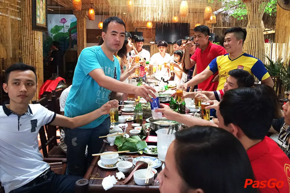 Tổng hợp các địa chỉ ăn LẨU RIÊU CUA ĐỒNG bắp bò ngon nhất Hà Nội