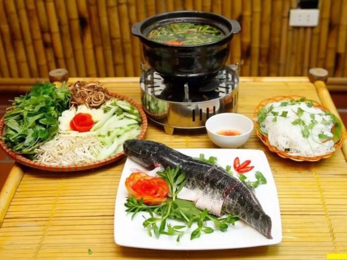 Đầu bếp nhà hàng chia sẻ công thức làm món lẩu cá quả thơm ngon