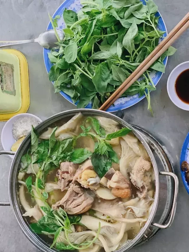   LẨU GÀ LÁ É PHÚ YÊN CHẤT LƯỢNG ĐIỂM MƯỜI GIỮA LÒNG QUẬN 3