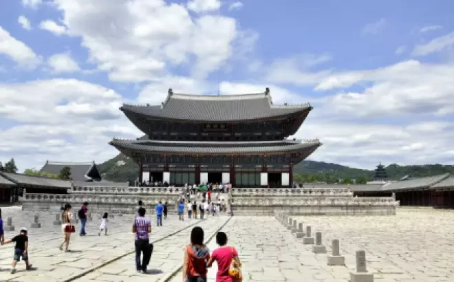 Kinh nghiệm du lịch Hàn Quốc vào mùa hè: Đẹp mê hồn và tràn đầy sức sống