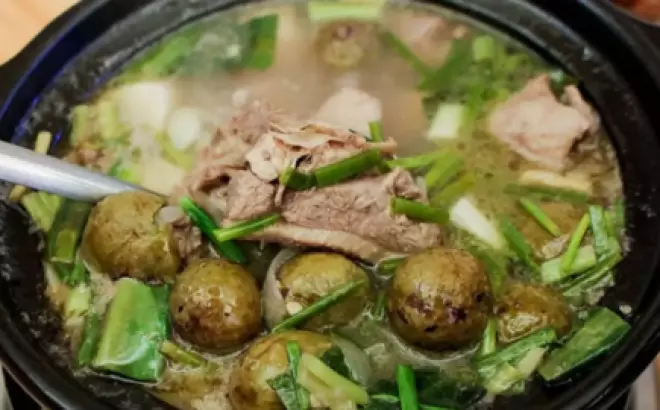 Cách nấu vịt om sấu ngon đúng chuẩn vị