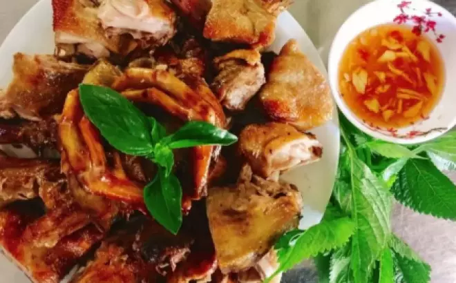 Cách ướp vịt nướng lá móc mật - Hương vị đặc sản Lạng Sơn