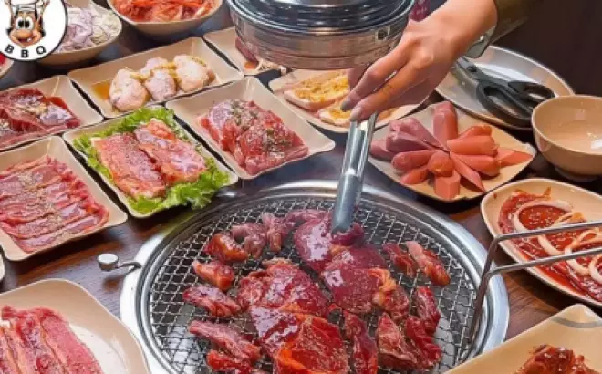 Địa chỉ Buffet lẩu nướng Đê La Thành ngon số 1 Hà Nội