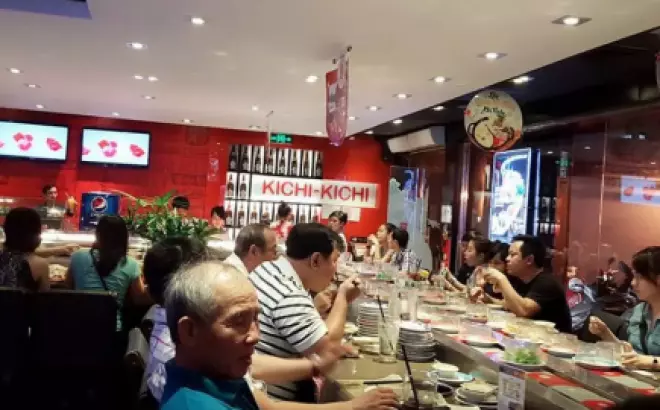 Kichi Kichi Lẩu Băng Chuyền, Kichi Kichi Số 1 Quang Trung