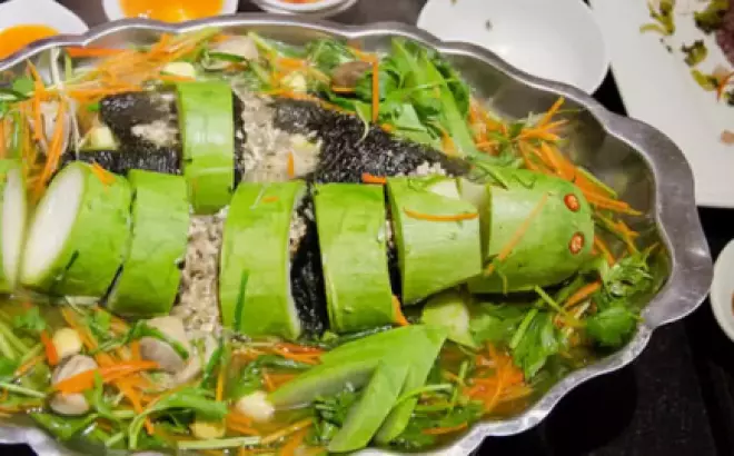 Lẩu cá quả hấp bầu - Một món ăn dân giã độc đáo