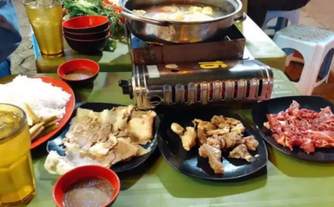 Ăn tại quán Bò Nhúng Dấm Thái Phiên – đậm vị ngon hấp dẫn