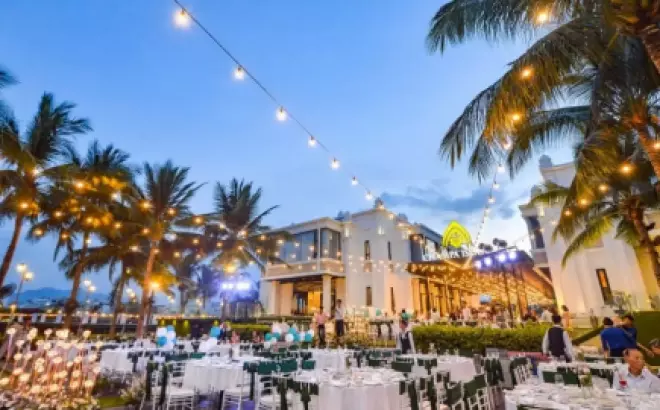 Điểm danh top 32 nhà hàng Nha Trang sang - xịn - mịn đáng để thưởng thức