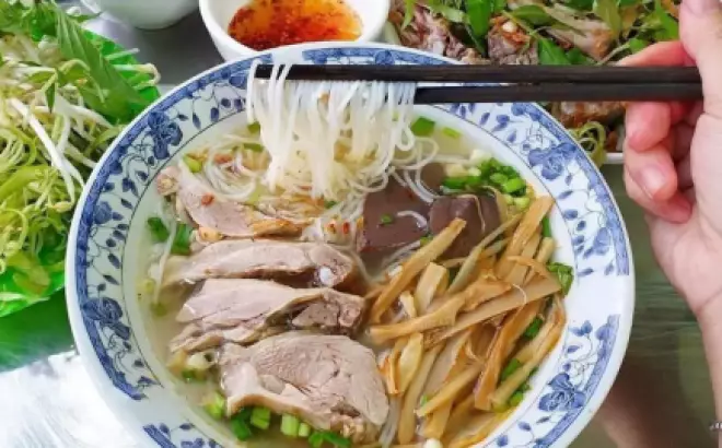 Hướng dẫn cách nấu bún măng vịt măng khô siêu ngon