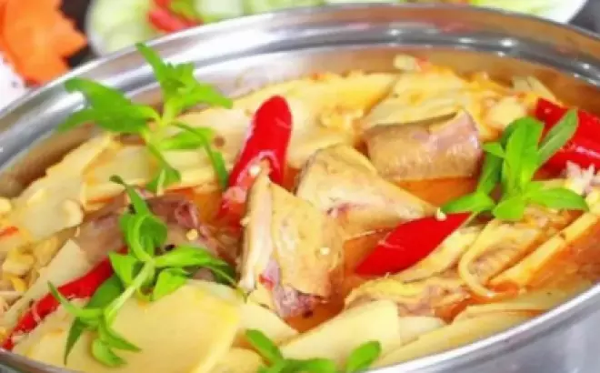 Hướng dẫn nấu lẩu ngan ngon đúng chuẩn nhà hàng