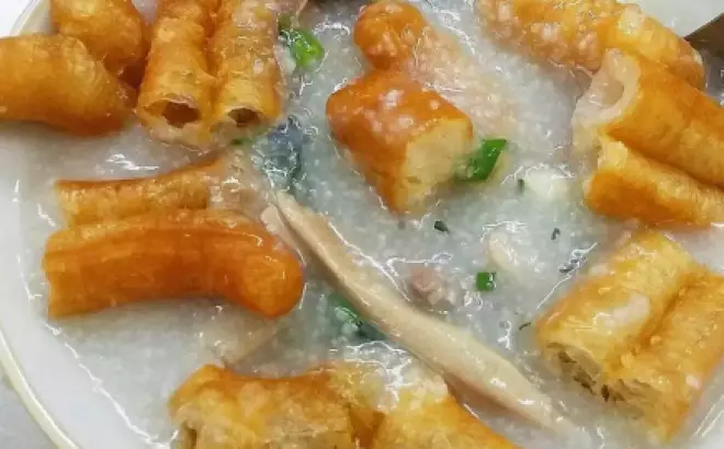 ‘Thiên đường’ 11 quán ăn ngon ở Hoàng Quốc Việt đa dạng nhiều món