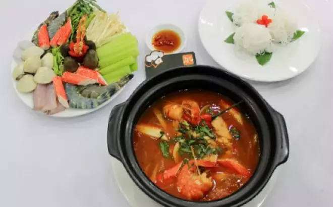 Lẩu hải sản chua cay kiểu Thái - Một trải nghiệm ẩm thực độc đáo