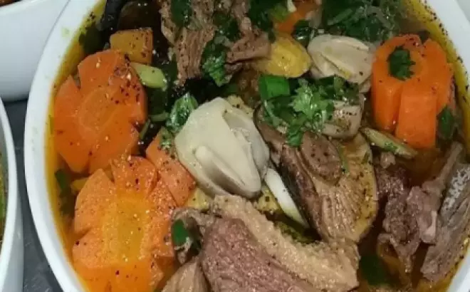 Hướng dẫn cách làm món vịt nấu nấm bào ngư thơm ngon ngất ngây