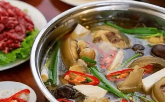 Hướng dẫn chi tiết cách làm lẩu bò sạch sẽ, thơm ngon, đậm vị