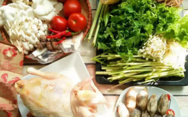 Bí quyết nấu lẩu thập cẩm ngon nhất - Nguyên liệu và Cách làm