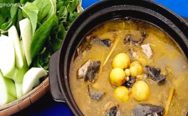 3 Công thức nấu lẩu gà ác, gà nòi đơn giản thơm ngon