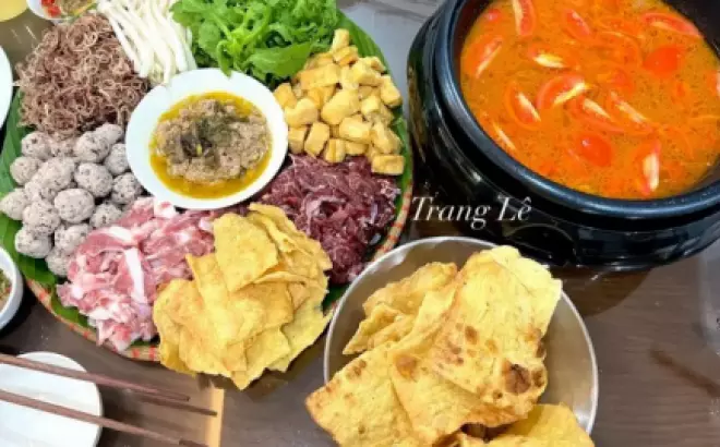 5 Món Lẩu Ngon, Nóng Hổi Lại Dễ Nấu Cho Cả Nhà Xì Xụp Dịp Cuối Tuần Lạnh Giá