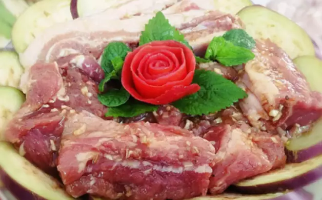 Cách làm lẩu nướng thơm lừng và hấp dẫn