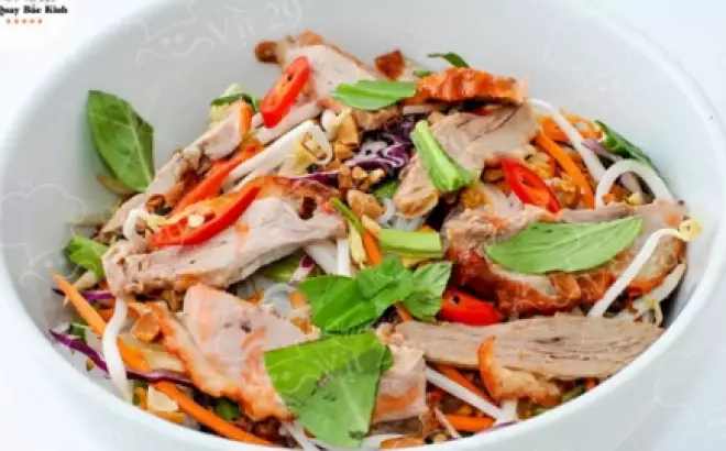 Hướng dẫn nấu bún vịt trộn món ăn ngày nắng - Một trải nghiệm tuyệt vời