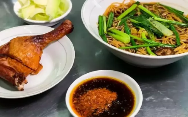 Top 10 quán mì vịt tiềm Tân Phú ngon hấp dẫn chuẩn vị Hoa