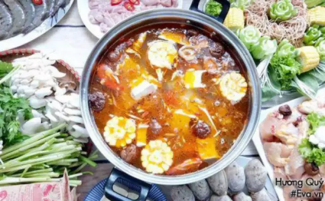 Gợi ý 5 món lẩu ngon, dễ nấu nóng hôi hổi cho cả nhà nhâm nhi dịp Tết Dương lịch
