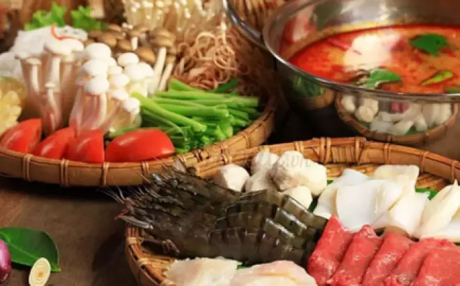Nguyên liệu đồ ăn lẩu thập cẩm ngon, hấp dẫn gồm những gì?