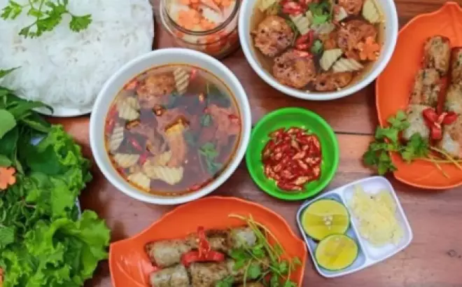 Khám phá trải nghiệm Bún Chả Hà Nội thật sự - PasGo