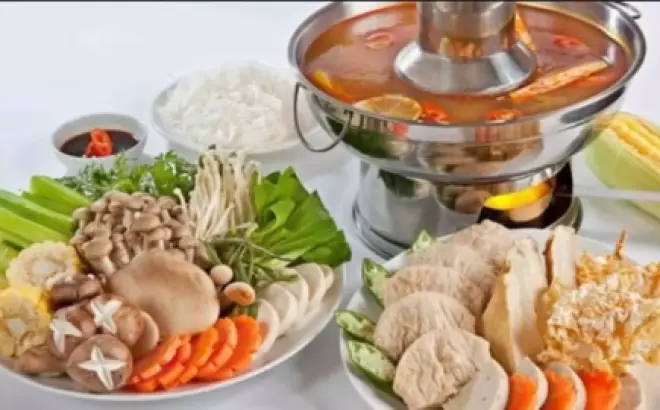 Bí quyết nấu lẩu chay ngon: Hướng dẫn bước điểm tinh tế