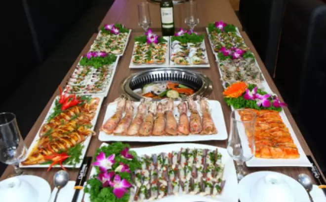Chef Dzung - Lẩu &amp; Nướng Không Khói - Đẳng Cấp Buffet Số 1 Hà Thành