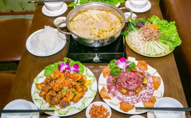 Lễ hội Lẩu Cua Đồng Xứ Đôông Quán - Thưởng thức đặc biệt cho 4-6 người